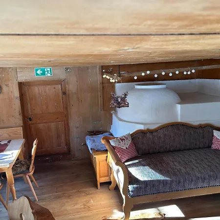Perfect For Climbers And Nature-loving Couples In