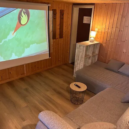 Perfect For Climbers And Nature-loving Couples In Διαμέρισμα *